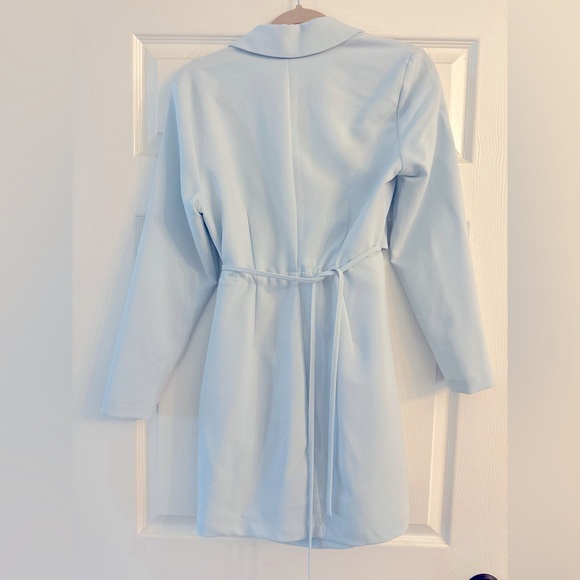 Abercrombie Wrap-Front Cutout Blazer Dress - Picture 3 of 3